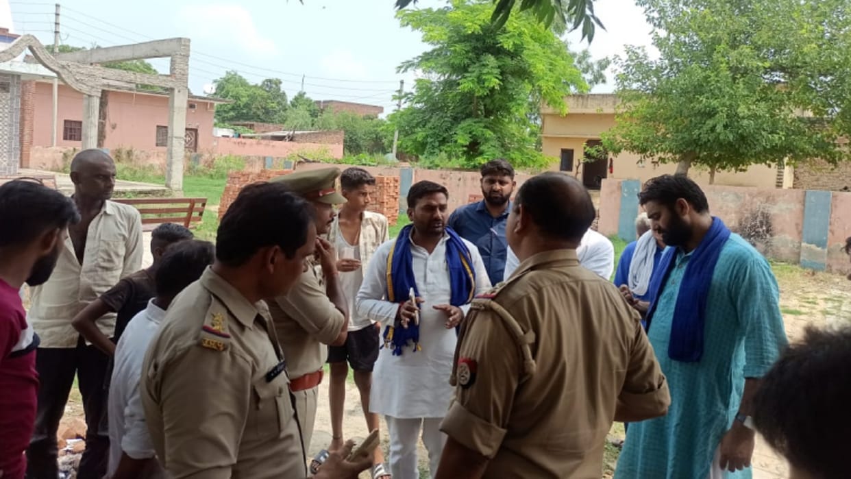 Ambedak statue was vandalized in Rardhana village of Meerut, lot of resentment among people of society