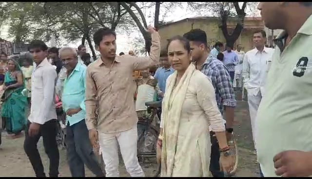 Patharia MLA Rambai said- 'If the government cannot build your house, it cannot even collapse'