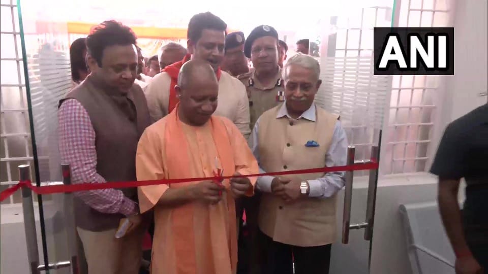 CM Yogi inaugurated Gorakhnath police station in Gorakhpur