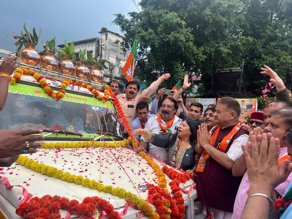 Sainya Dham Uttarakhand water of 21 holy rivers reached Doon for military base read more update in hindi