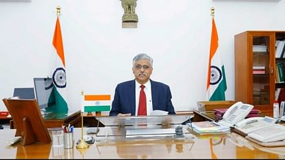 Defence: रक्षा सचिव बोले- विमानों की गुणवत्ता सुनिश्चित करने के लिए प्रतिबद्ध, पढ़िए पूरी खबर Defence Secretary giridhar aramane said Committed to ensuring the quality of aircraft