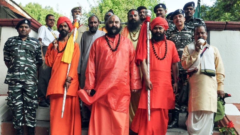 amarnath yatra: Chhari Mubarak holy Mace of Lord Shiva at the commencement of annual pilgrimage