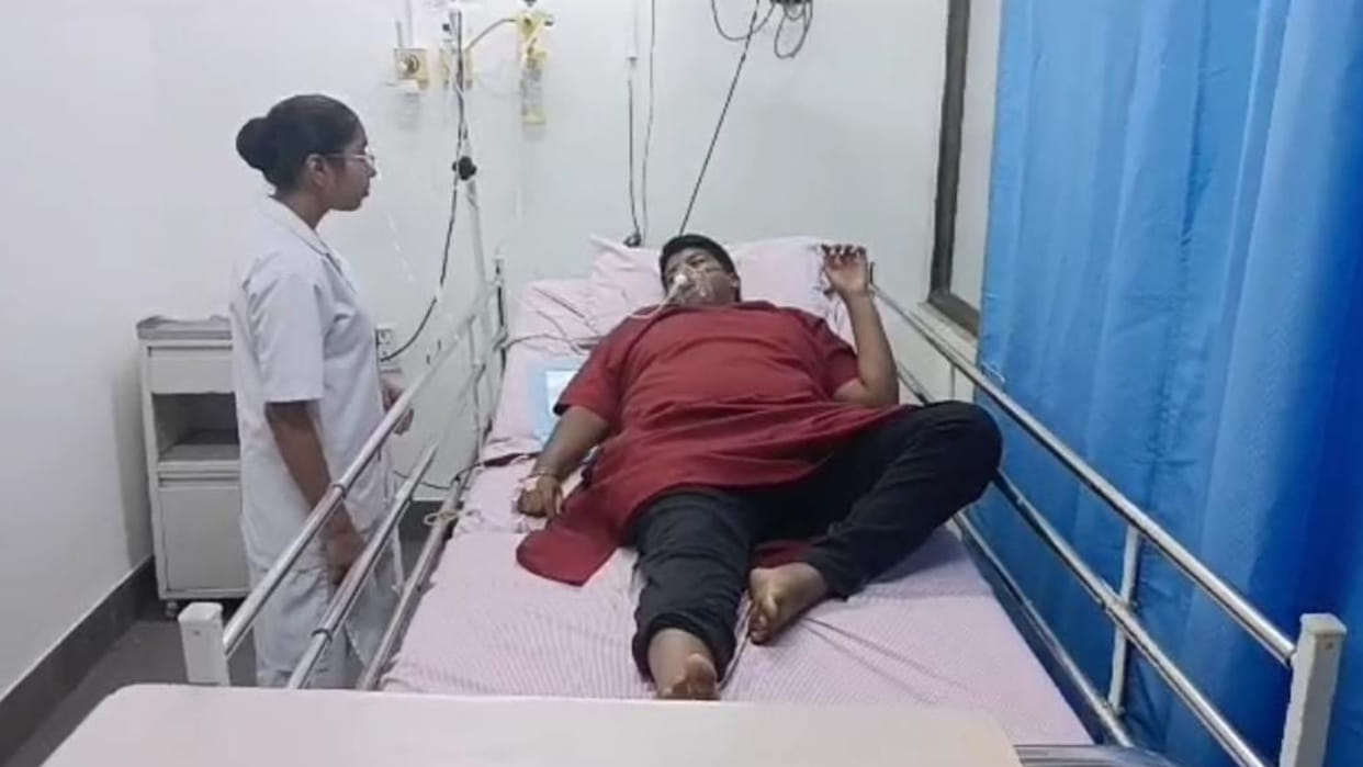 Katni News Dairy businessman Manish Sharma injured in dacoits attack dies