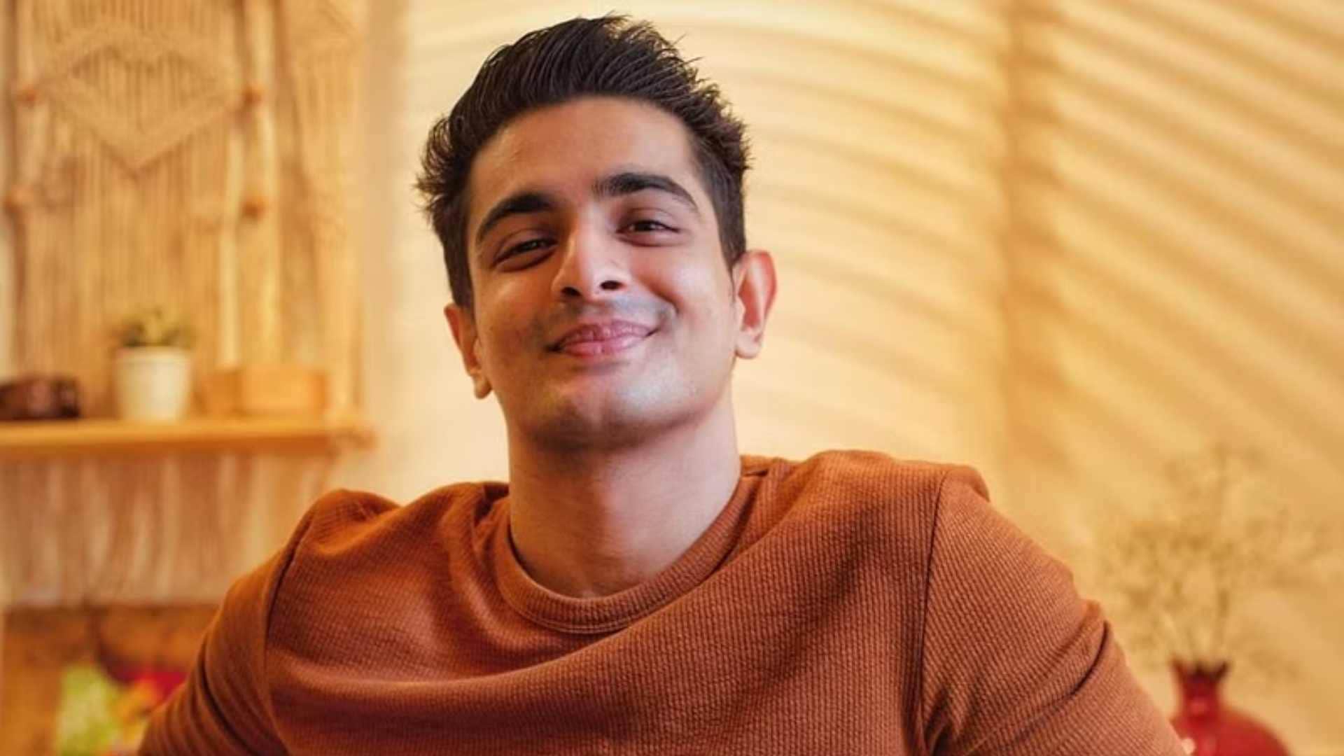 Famous Youtubers Networth Bhuvan Bam Prajakta Koli Kusha Kapila
