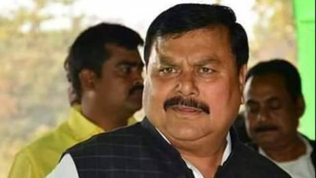 Bihar: Police arrested the person who threatened to kill the cooperative minister of Bihar government.