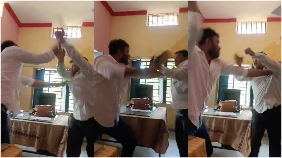 Deputy sarpanch beat village development officer with slippers in Karanpur gram panchayat office Banswara