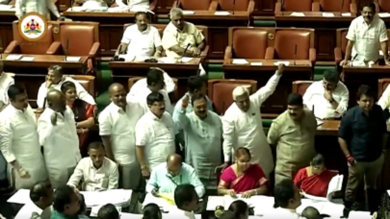 Karnataka: BJP MLAs create ruckus in Assembly, Congress leader reaches Well, Speaker adjourns House