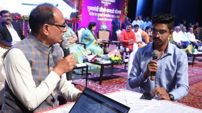 Mukhyamantri Seekho Kamao Yojna 2023 Registration MMSKY MP Govt Scheme Benefits How To Apply Sarkari Yojna