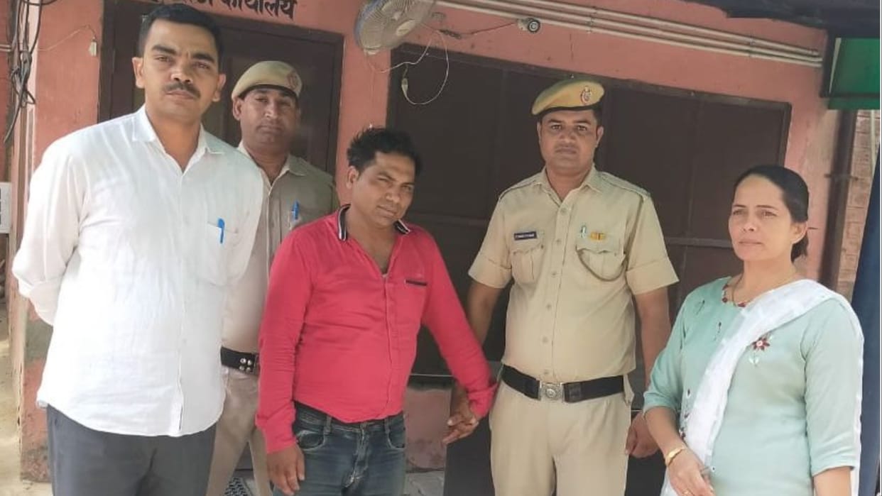 Accused of supplying girls to hotels in Bhiwani from other states arrested
