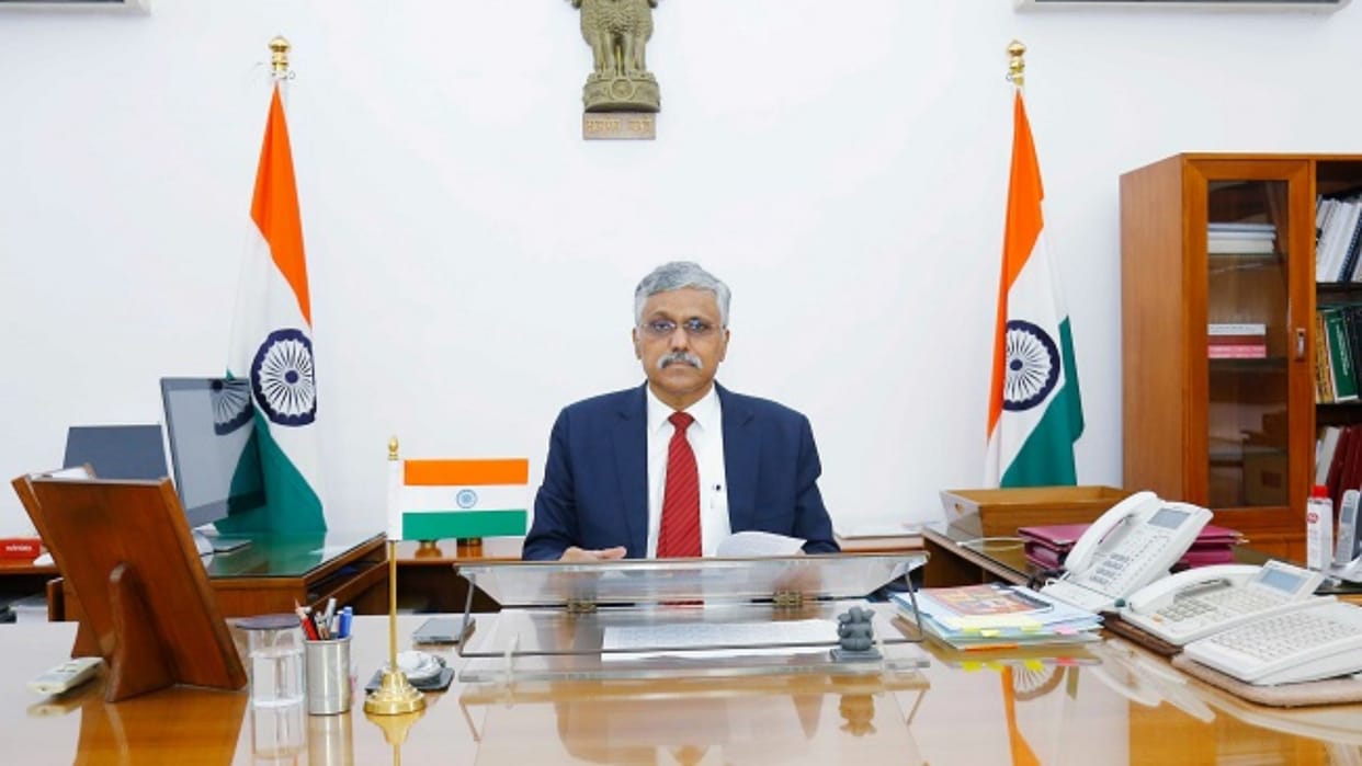 Defence Secretary giridhar aramane said Committed to ensuring the quality of aircraft