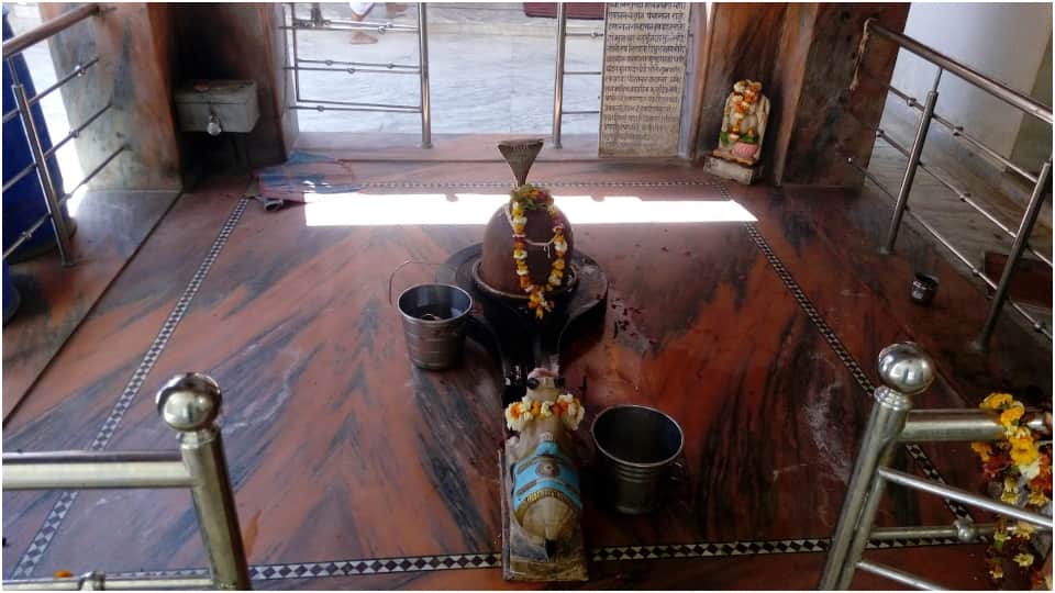 Sawan 2023 rajasthan famous shiva temples Achleshwar Mahadev Jharkhand and Somnath Temple