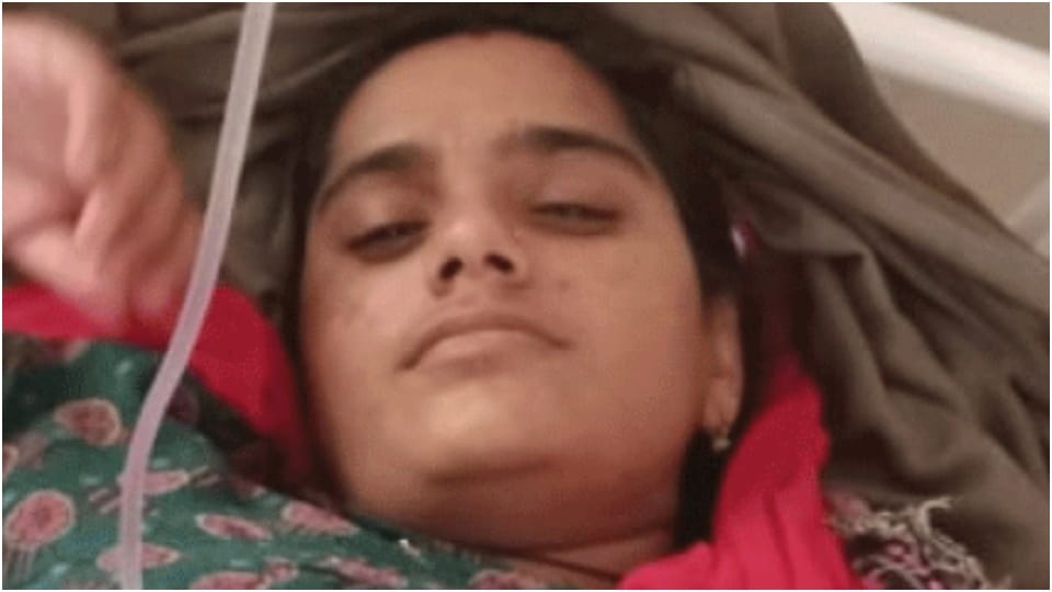 Woman gave birth to three twin daughters after eight years of marriage in Neemkathana Sikar