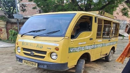 children scorched by hot water due to open Radiator cover of school van