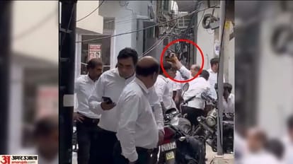Delhi Court Firing: तीस हजारी कोर्ट परिसर में गोलीबारी, वकीलों के बीच हुई बहस के बाद फायरिंग Delhi Tis Hazari Court Firing lawyers Clashed Gun Shot on Air Video Viral News