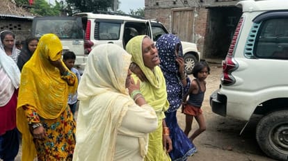 Woman died due to electrocution while charging mobile in Sitamarhi; three children orphaned