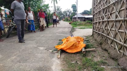 Girlfriend boyfriend bihar news : brother Burn the pyre of sister and declared absconding as death date