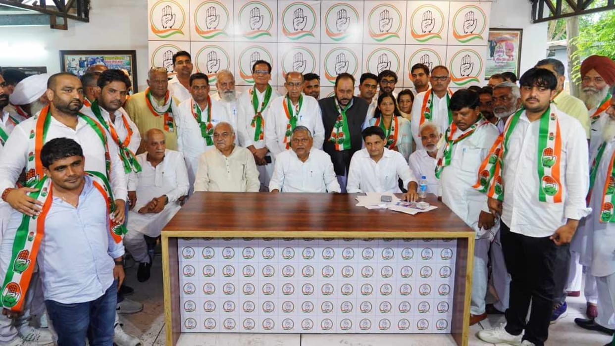 Many leaders including three former MLAs joined Congress in Haryana