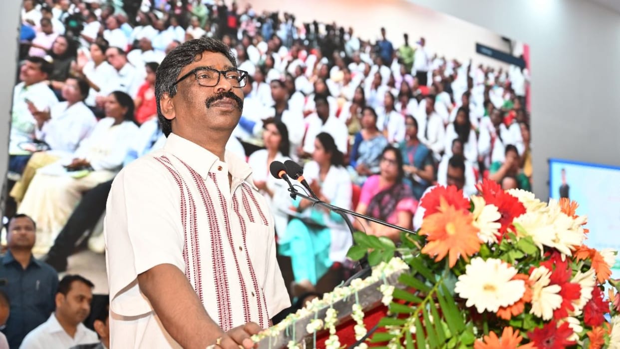 Jharkhand CM Hemant Soren announces over Rs 15000 crore Abua Awas Yojna for needy