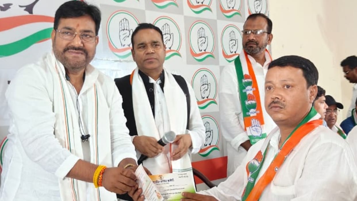 Lucknow News: Brijlal Khabri said, only Congress will fight the battle of common man