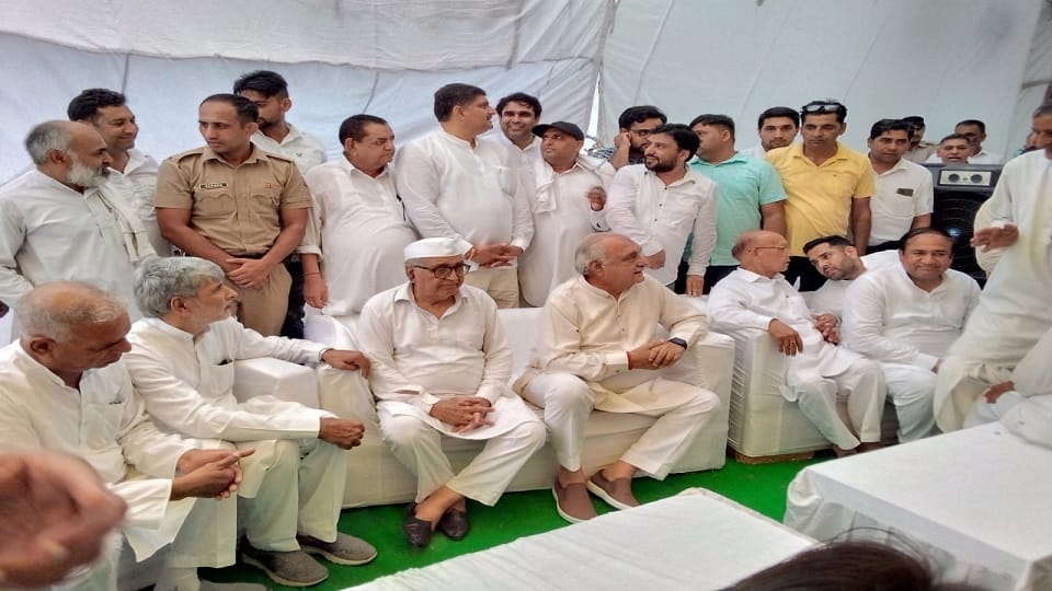 Haryana Politics: Former CM said in BJP-JJP alliance not for public interest, only for loot
