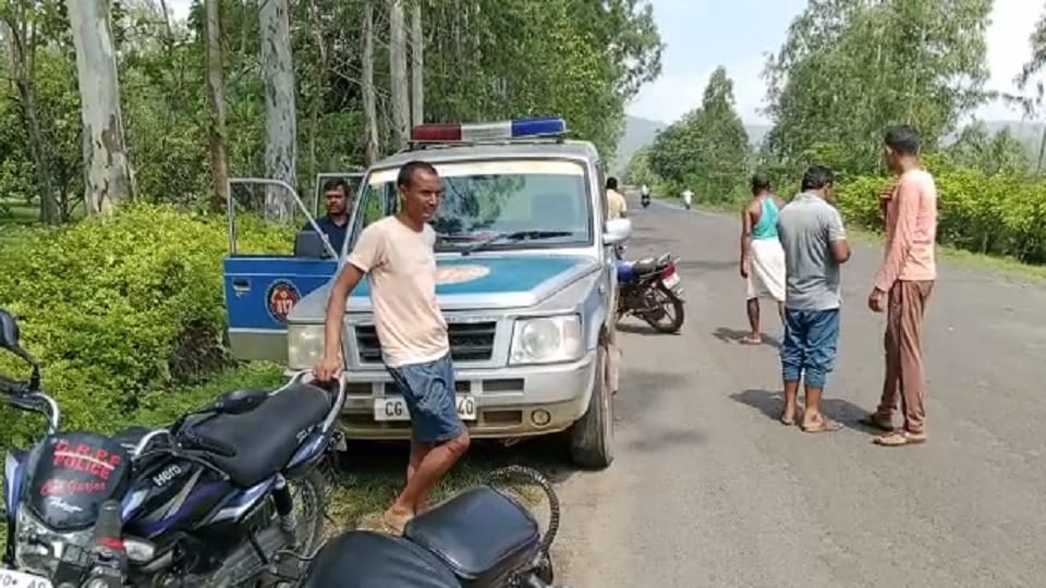 Farmer and bull died in the field due to electrocution