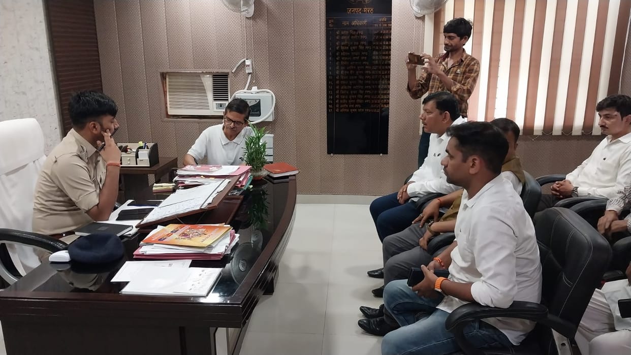 Meerut: Former IPS raised questions on workship of police in matter of land dispute worth 500 crores