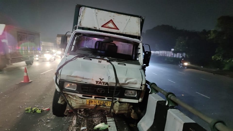 Gurugram: Vehicle ran over people standing on the side of Delhi-Jaipur highway, four died