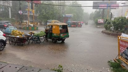 Delhi-NCR Rain Updates Heavy Rain in Noida, Gurugram and Delhi Know Monsoon Weather Update Today