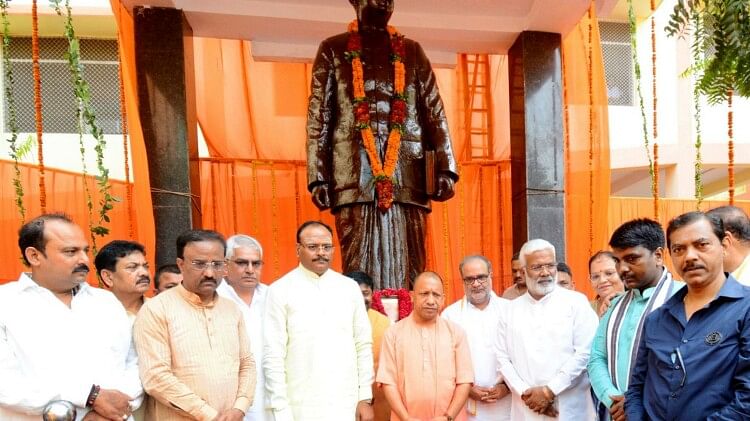 डॉ. श्यामा प्रसाद मुखर्जी की जयंती: मुख्यमंत्री योगी बोले, भारत और भारतीयता के लिए समर्पित था उनका पूरा जीवन