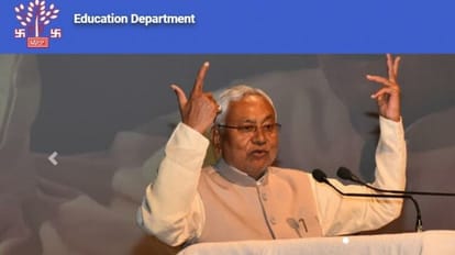 Bihar IAS Controversy : बिहार सरकार के मंत्री के विरोध के बाद केके पाठक ने लिया आदेश वापस, टोला सेवकों को राहत Bihar News: IAS KK Pathak withdraws order after protest from minister Ratnesh Sada, relief to tola servants