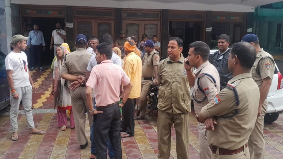Nainital Crime News Woman Murder during Dispute between two parties over field