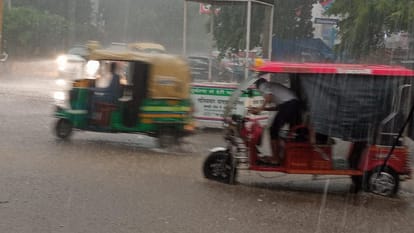 Delhi-NCR Rain Updates Heavy Rain in Noida, Gurugram and Delhi Know Monsoon Weather Update Today