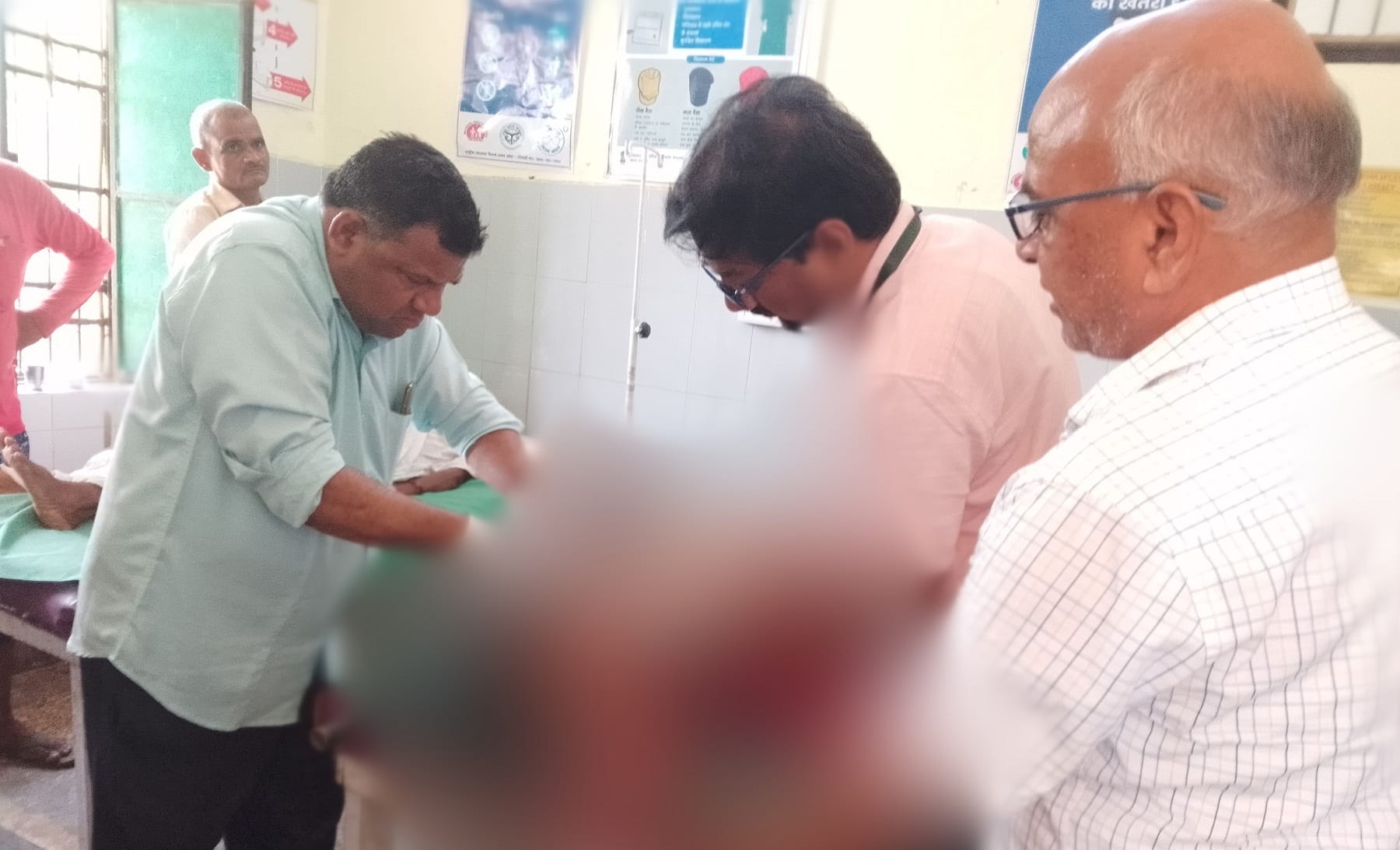 Father stabbed with knives for opposing molestation of daughter in Auraiya, accused of not taking action on po