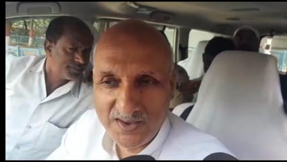 KK Pathak : लोकतंत्र में दंड का प्रावधान नहीं; शिक्षकों पर कार्रवाई को लेकर शिक्षा मंत्री ने कही यह बात Bihar News: Education Minister Chandrashekhar reacted on the matter of action against teachers, KK Pathak