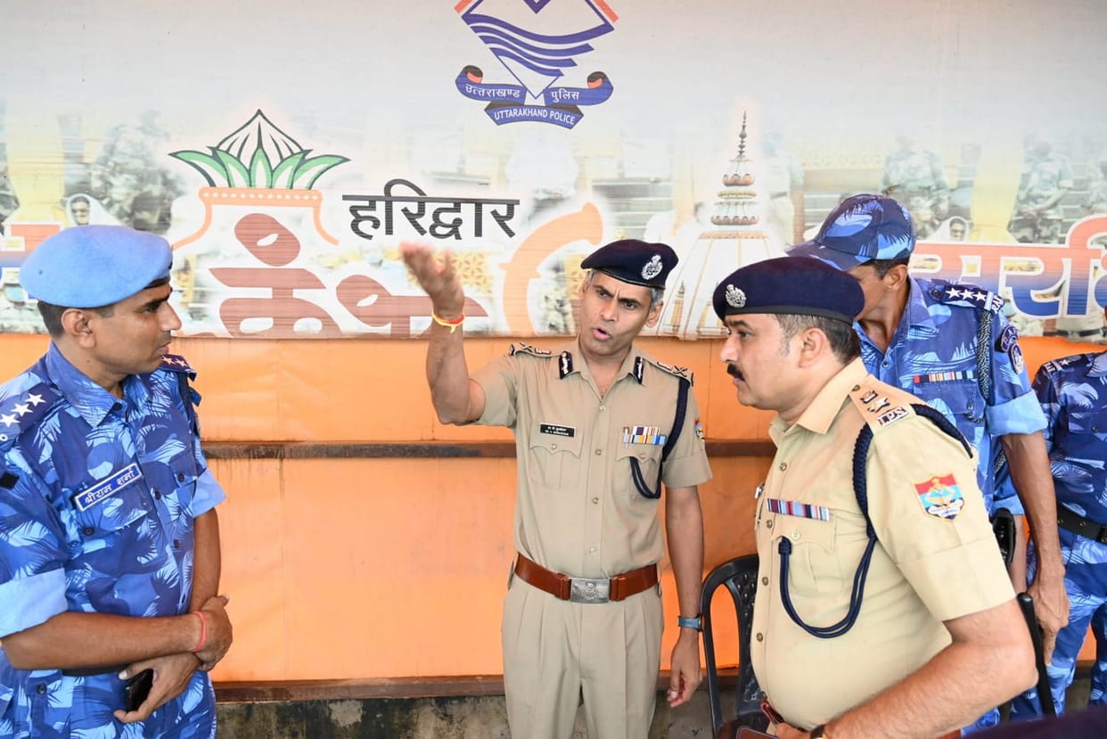 Four policemen suspended for doing duty drunk and found absent Haridwar Uttarakhand news