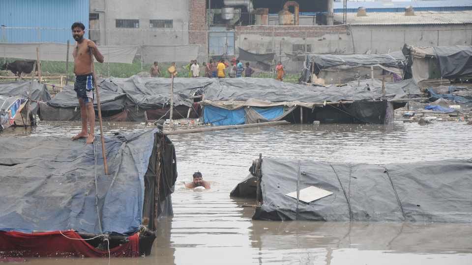Punjab Weather News Heavy rains in 12 districts of Punjab