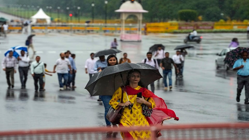 Temperature will rise again for two days in Delhi it rained in many areas