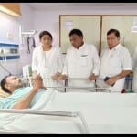 घायल कार्यकर्ता का हाल-चाल जानने अस्पताल पहुंचे नारायण चंदेल