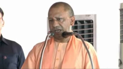 CM Yogi said in Gita Press whole country proud of Gandhi Peace Prize