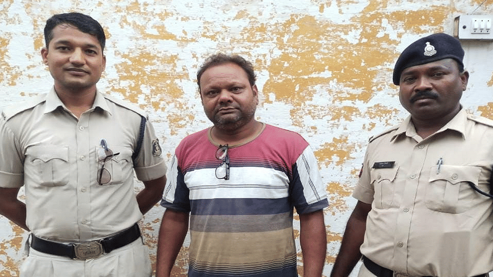 आरोपी अल्फात खान गिरफ्तार