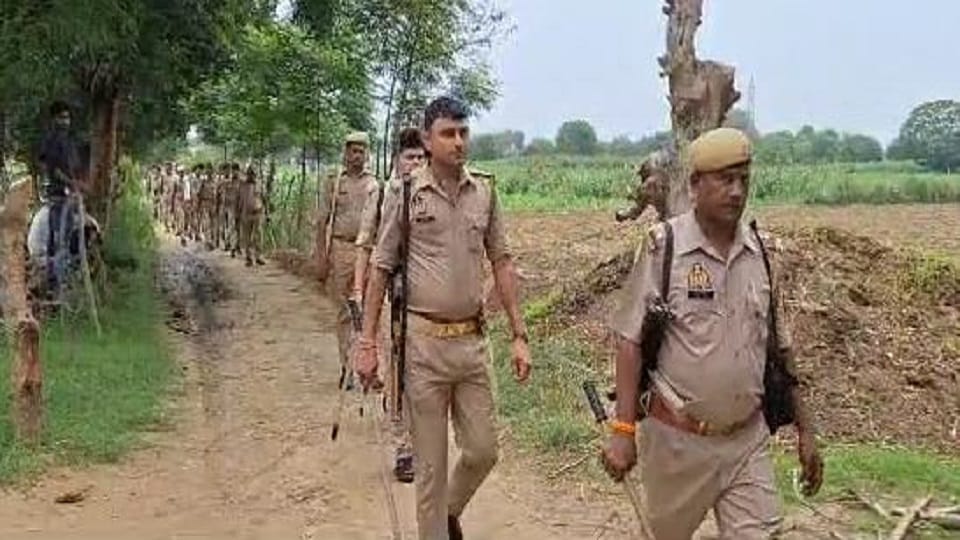 man killed many injured in conflict between two sides in agra up news