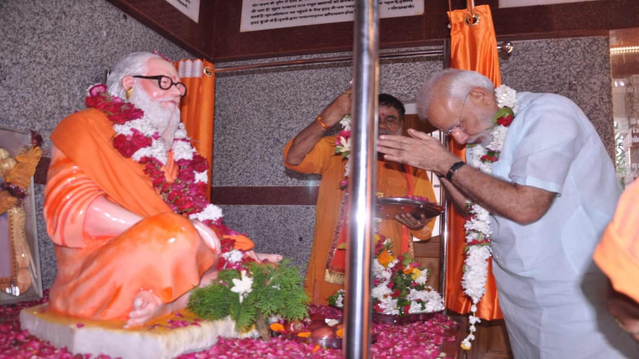 PM narendra Modi Came to Gorakhpur as National General Secretary of BJP