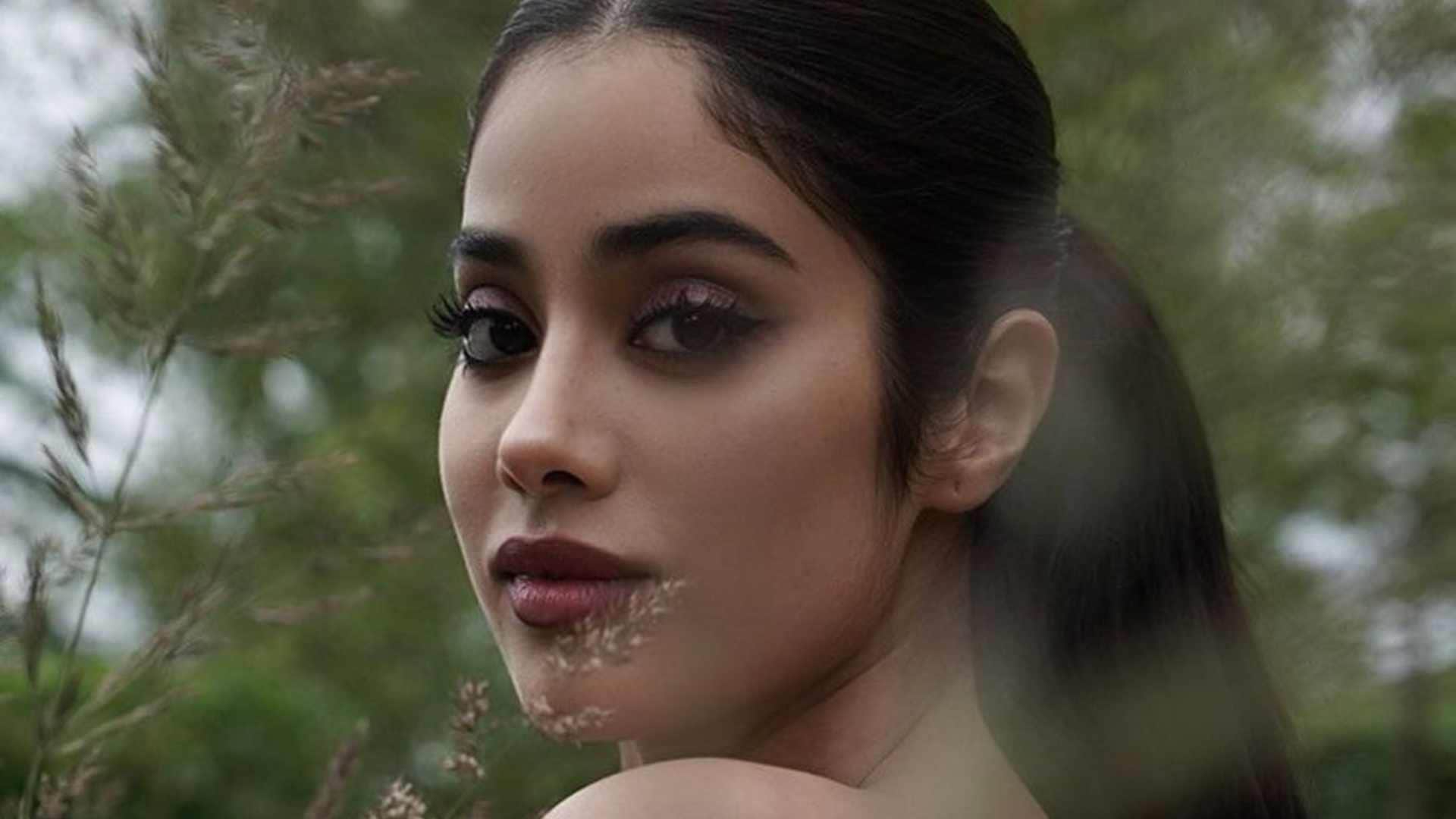 Janhvi Kapoor After sign NTR 30 now she making a foray into tamil films actress next project produce by kamal