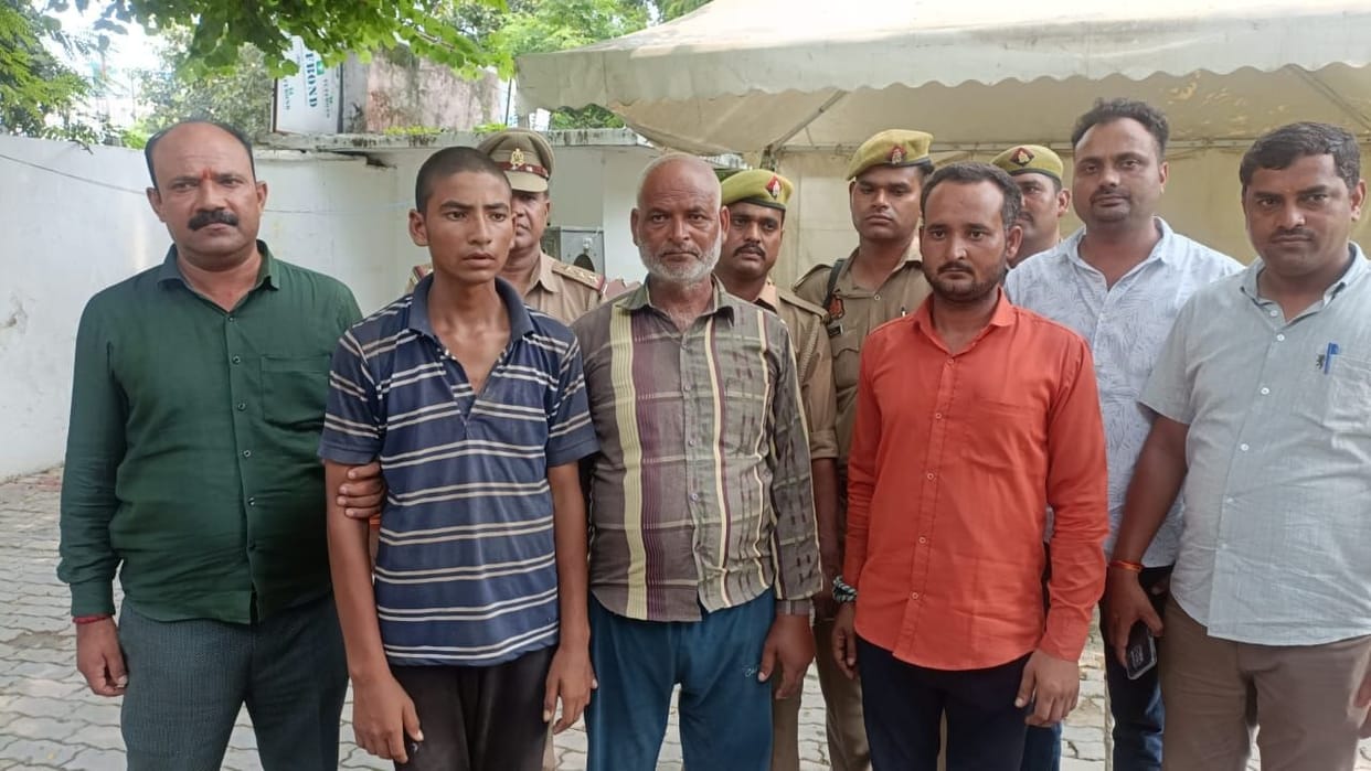 Pradhanpati Murder was done by cutting with an ax in enmity, three absconding murderers also arrested by the p