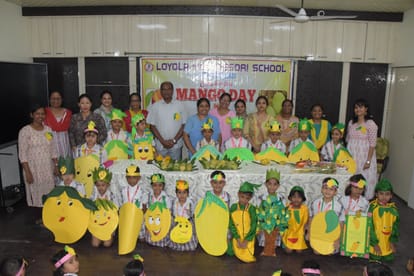 Mango Day Celebration: In Patna, more children celebrated Mango Day than the mango festival of elders.