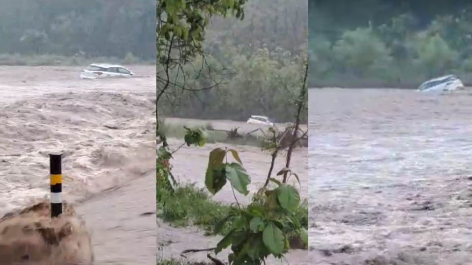 Uttarakhand Weather Flood like situation in Kumaon due to heavy rainfalls car Swept away in Nainital Sher Nala