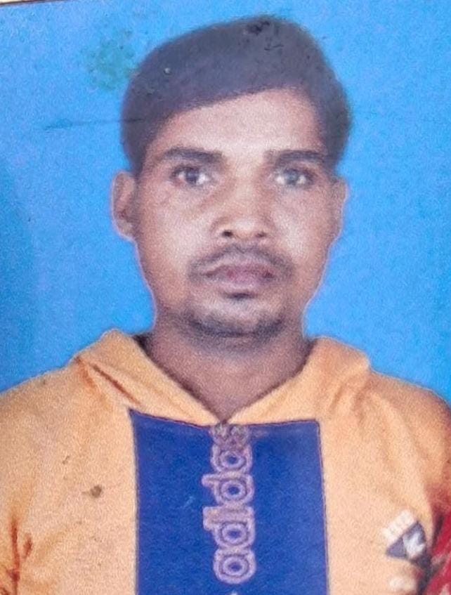 A truck crushed a laborer sleeping on the roadside, painful death on the spot, chaos in the family