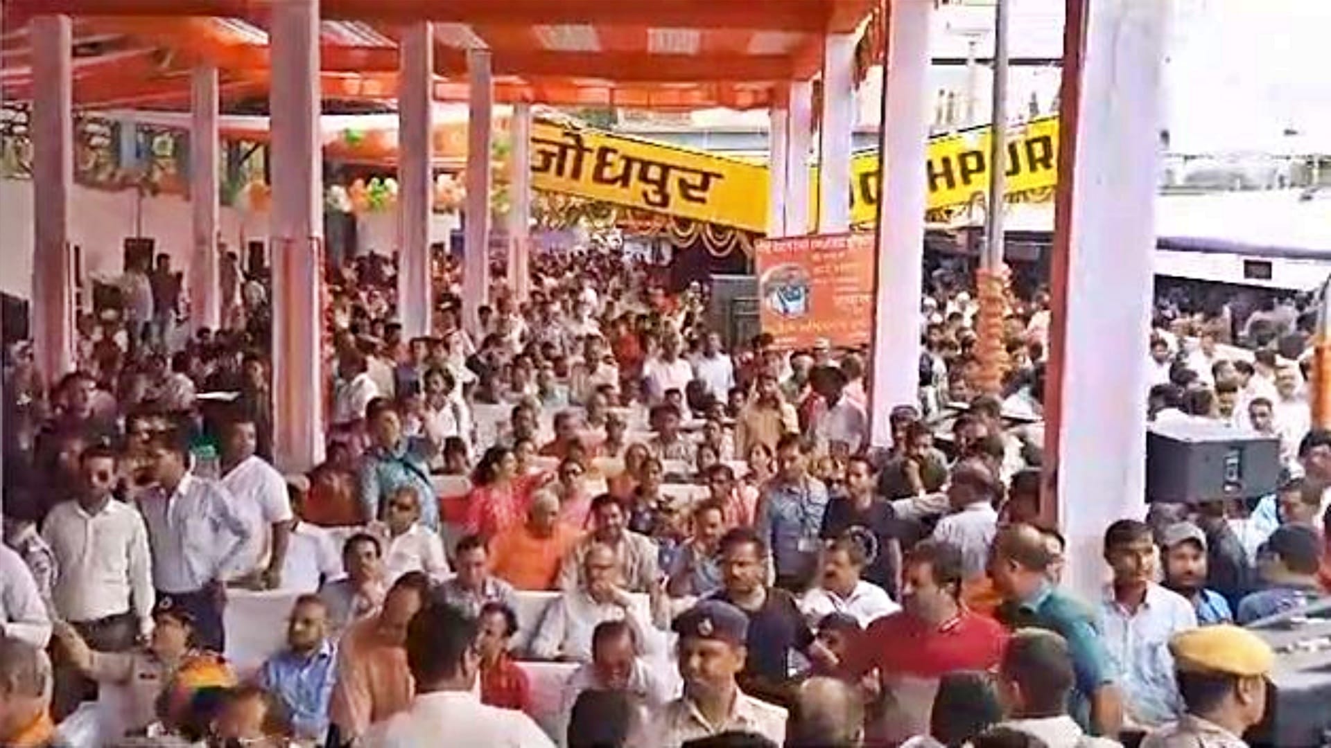 Vande Bharat Train: PM flags off country's smallest Vande Bharat train from Jodhpur to Ahmedabad