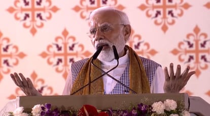 PM Modi seen in full form in varanasi Rally for mission 2024 Read highlights