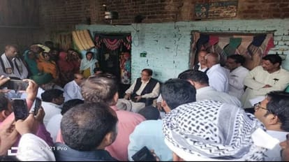 Azam Khan got angry with media personnel said  this is your business